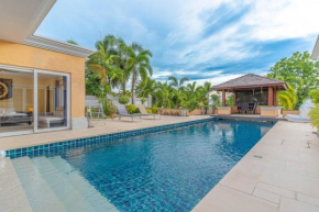 Sanook Villa-4BR SUPER LUXURY POOL VILLA, BBQ, POOL TABLE, KARAOKE